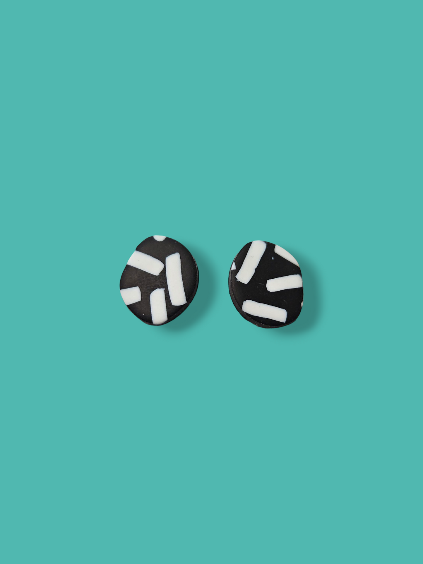 Confetti studs