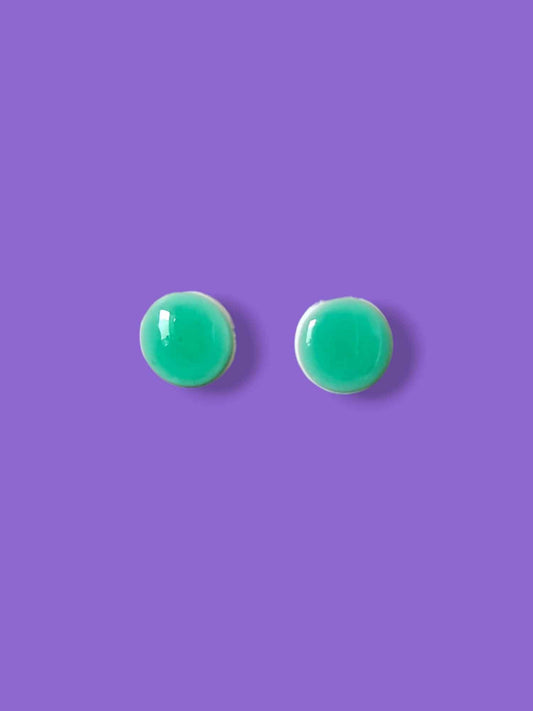 Ceramic studs